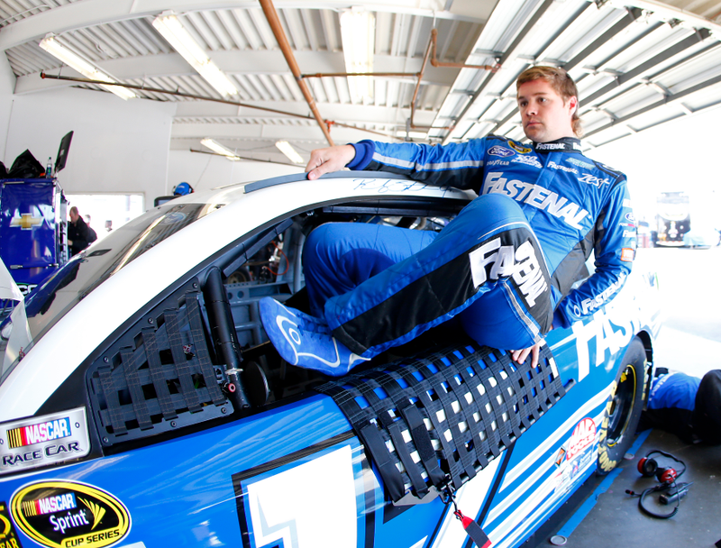 Illustration for article titled Ricky Stenhouse Jr. Is Growing This Glorious Mullet